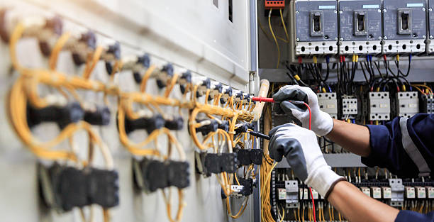 Professional Electrician technician working in Ada, OK